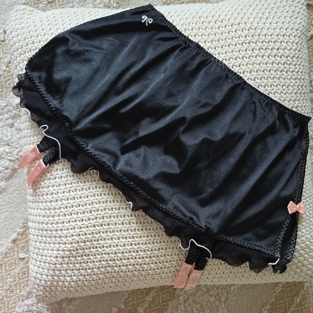 Victoria's Secret VTG Second Skin Satin Slip Dupont Skirt Thong Panty LARGE